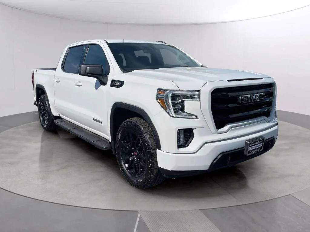 Used 2021 Summit White GMC Elevation image 7