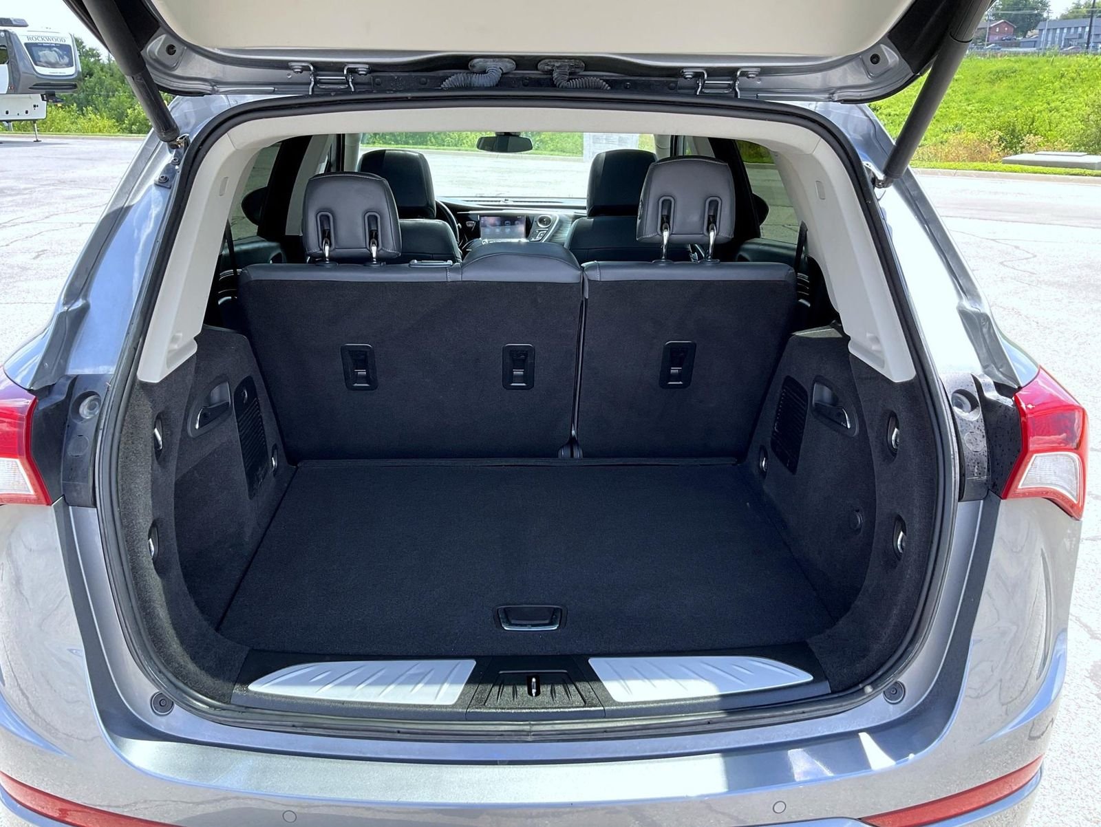 Used 2020 Gray Buick Premium I image 21