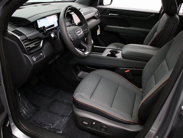 2026 GMC Acadia AT4 - Photo 10