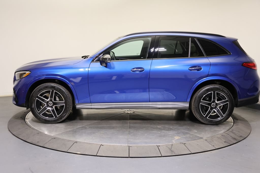 Used 2027 Starling Blue Metallic Mercedes-Benz GLC 300 image 4
