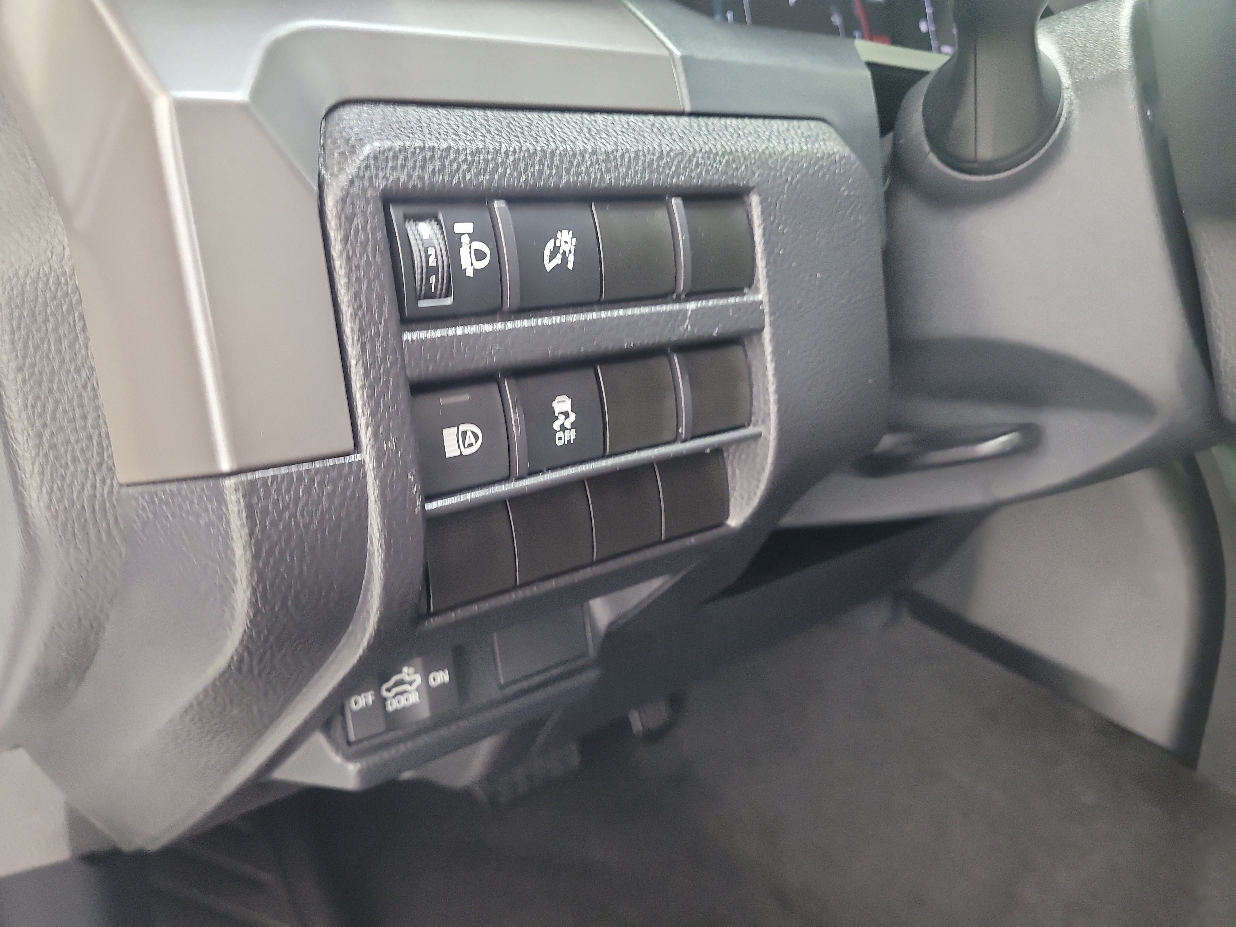 Used 2024 White Toyota SR5 image 27