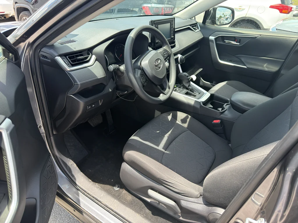 Certified Used 2019 Magnetic Gray Metallic Toyota XLE image 7