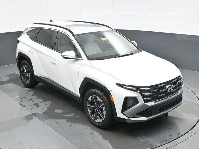 New 2026 White Hyundai SEL Premium AWD image 14