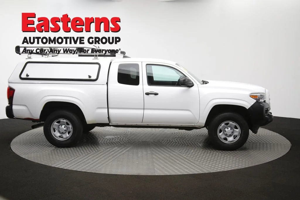 Used 2019 White Toyota SR image 43