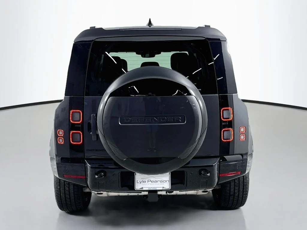 New 2026  Land Rover X-Dynamic SE image 10