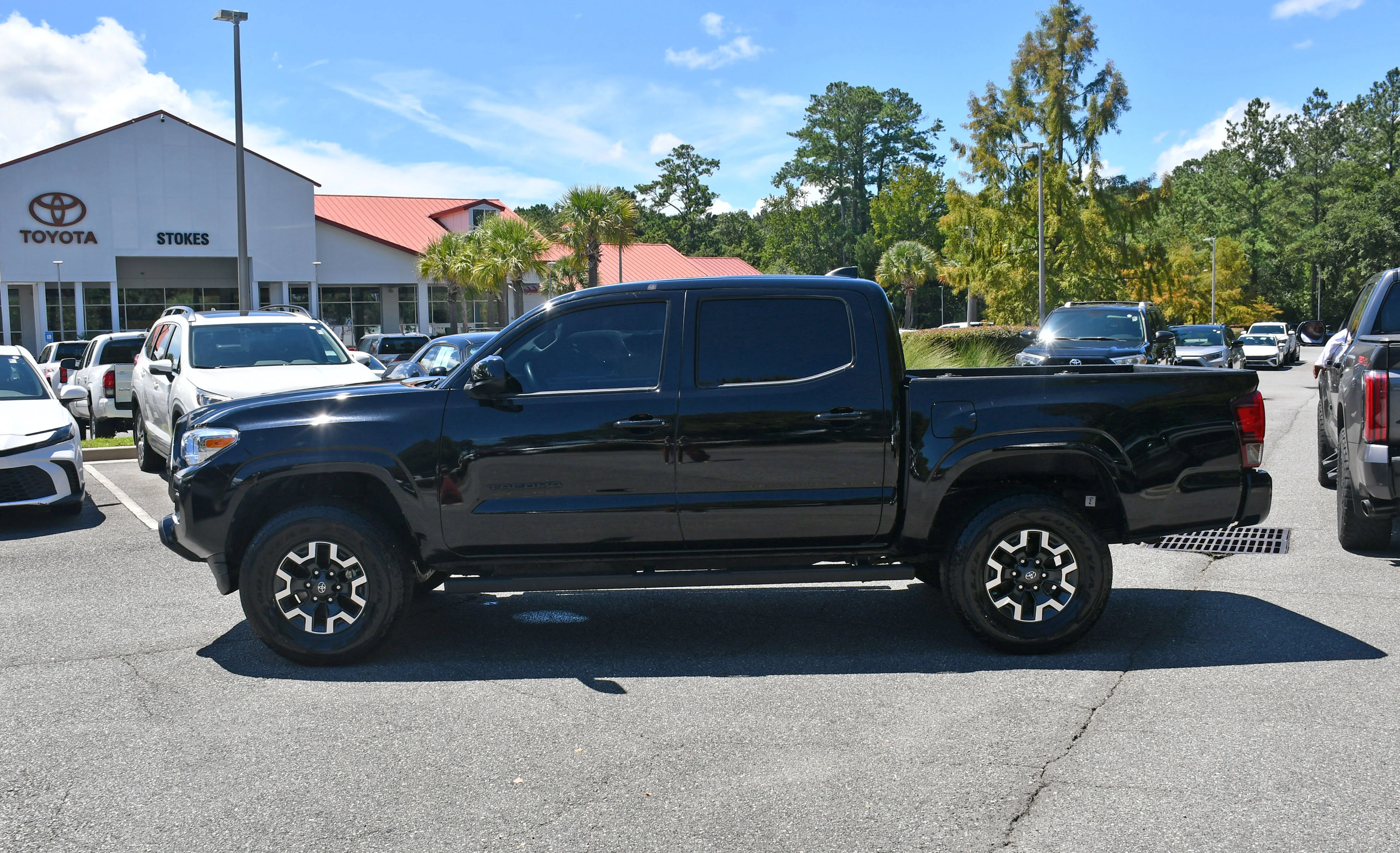 Certified Used 2022 Black Toyota SR image 2