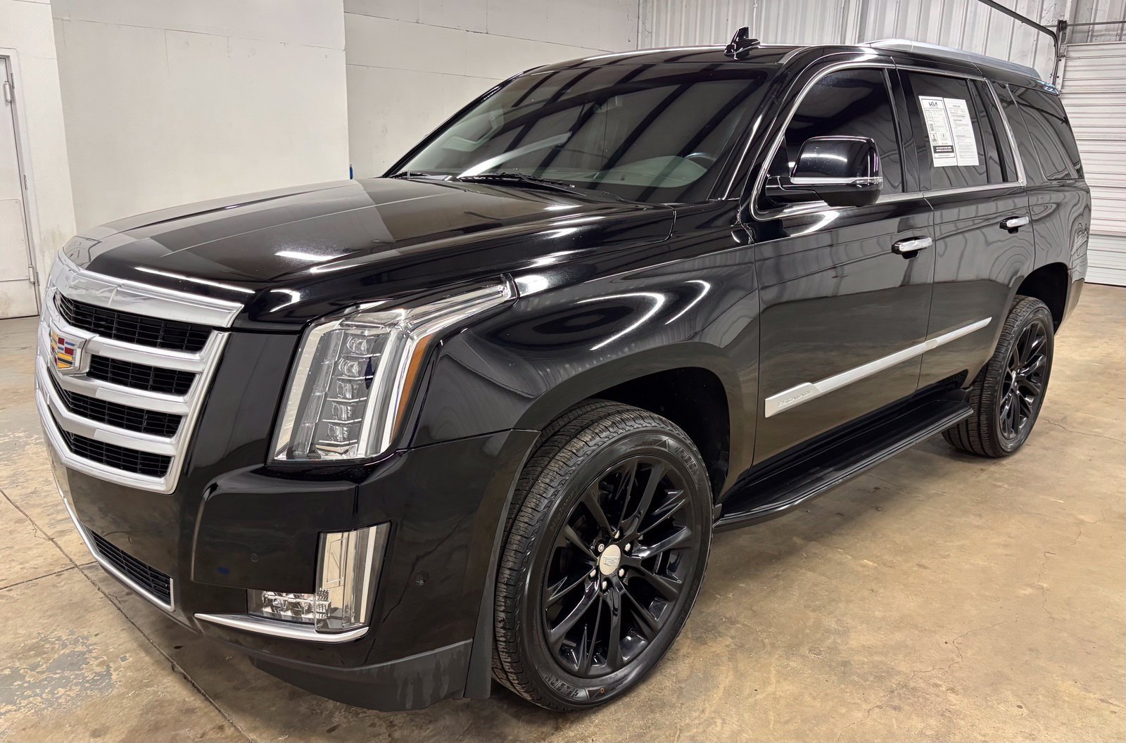 Used 2019 Black Cadillac Luxury image 3