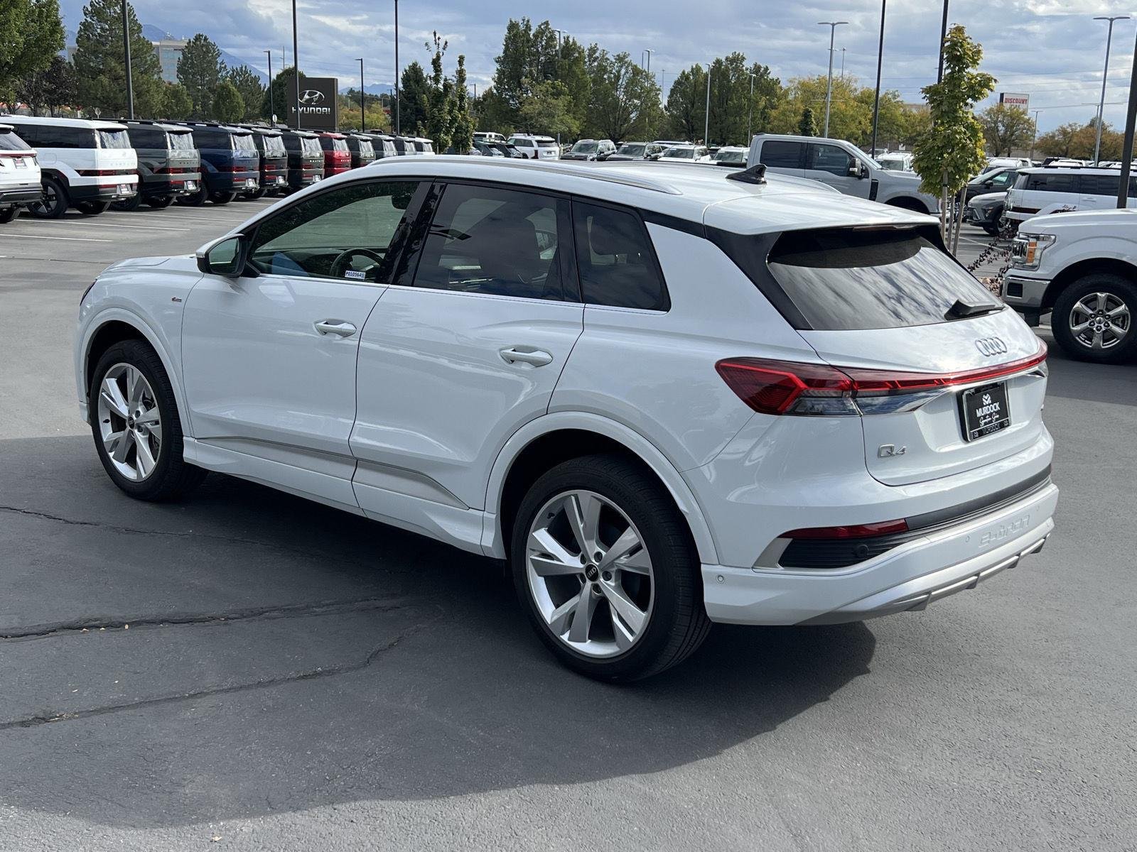 2023 Audi Q4 e-tron Premium Plus - Photo 22