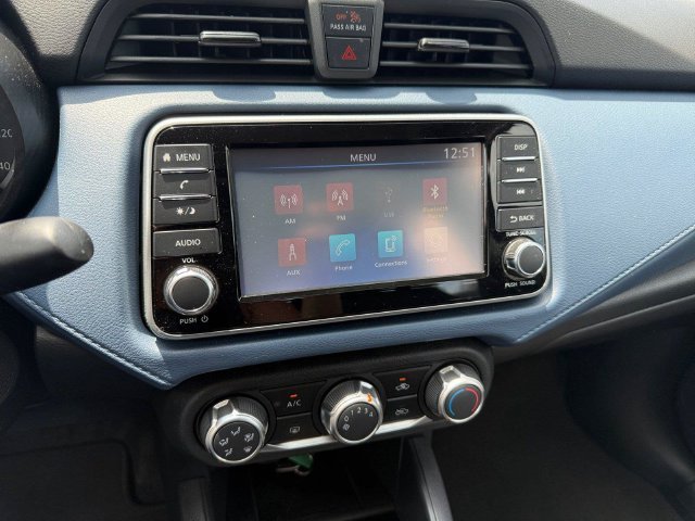 Used 2025 Scarlet Nissan 1.6 SV image 18