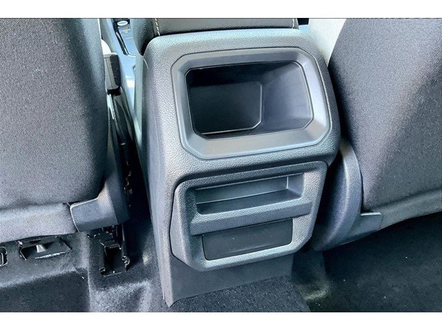 New 2026 Platinum Gray Metallic Volkswagen 1.5T S image 9