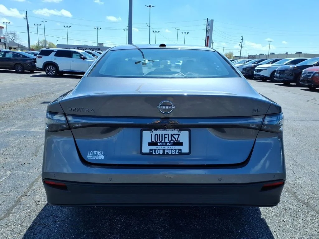 New 2026 Everest White Pearl TriCoat / Super Black Two-tone Nissan Platinum image 25