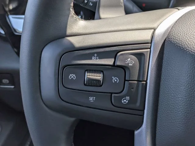 Used 2025 Sterling Metallic GMC SLT image 24