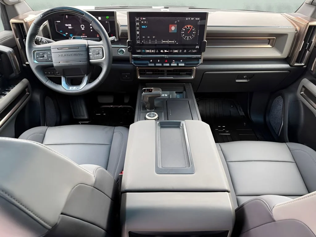 Used 2025 Void Black GMC 3X image 29