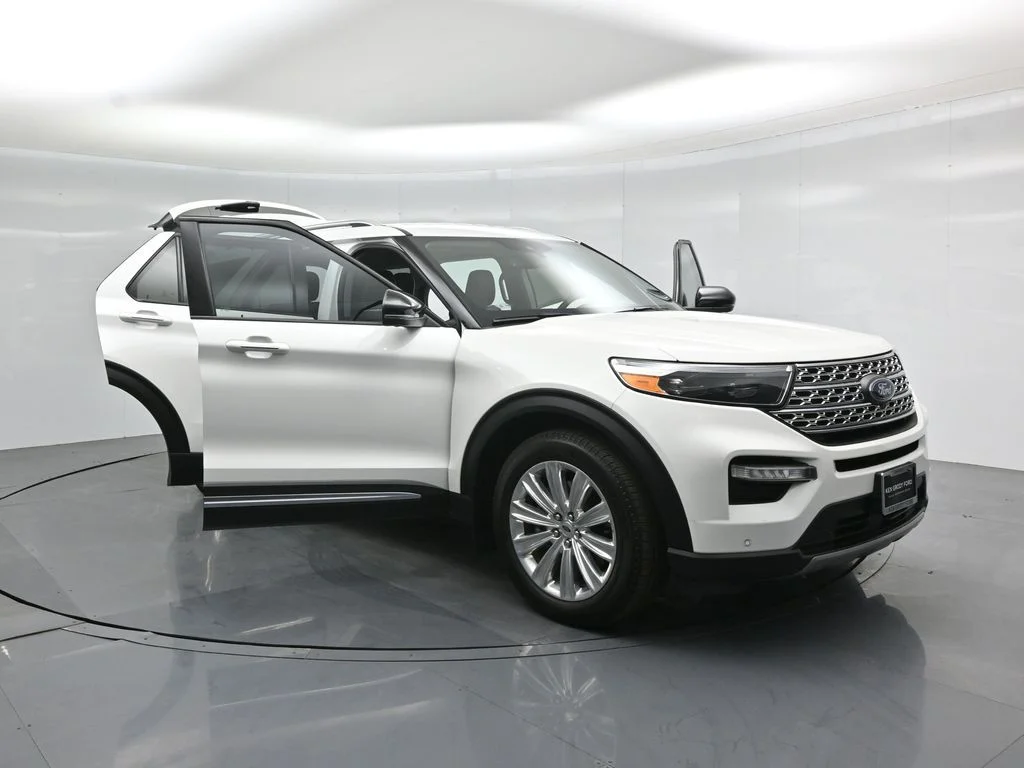 Certified Used 2020 White Ford Limited image 34