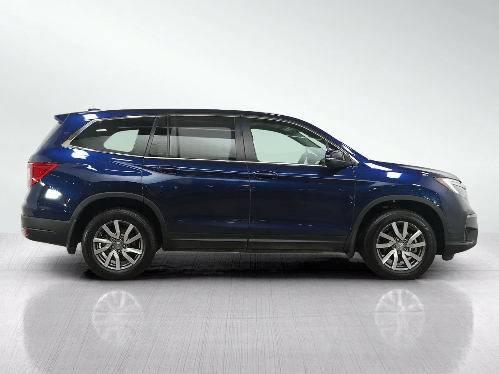 Used 2022 Blue Honda 5D WAGON EX-L 4WD image 6
