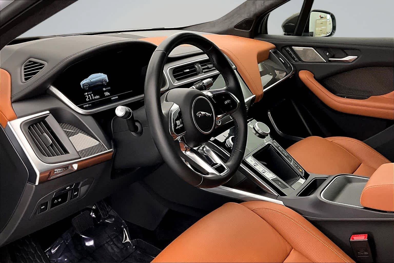 Used 2020 Jaguar I-PACE HSE with VIN SADHD2S17L1F83830 for sale in Des Moines, IA