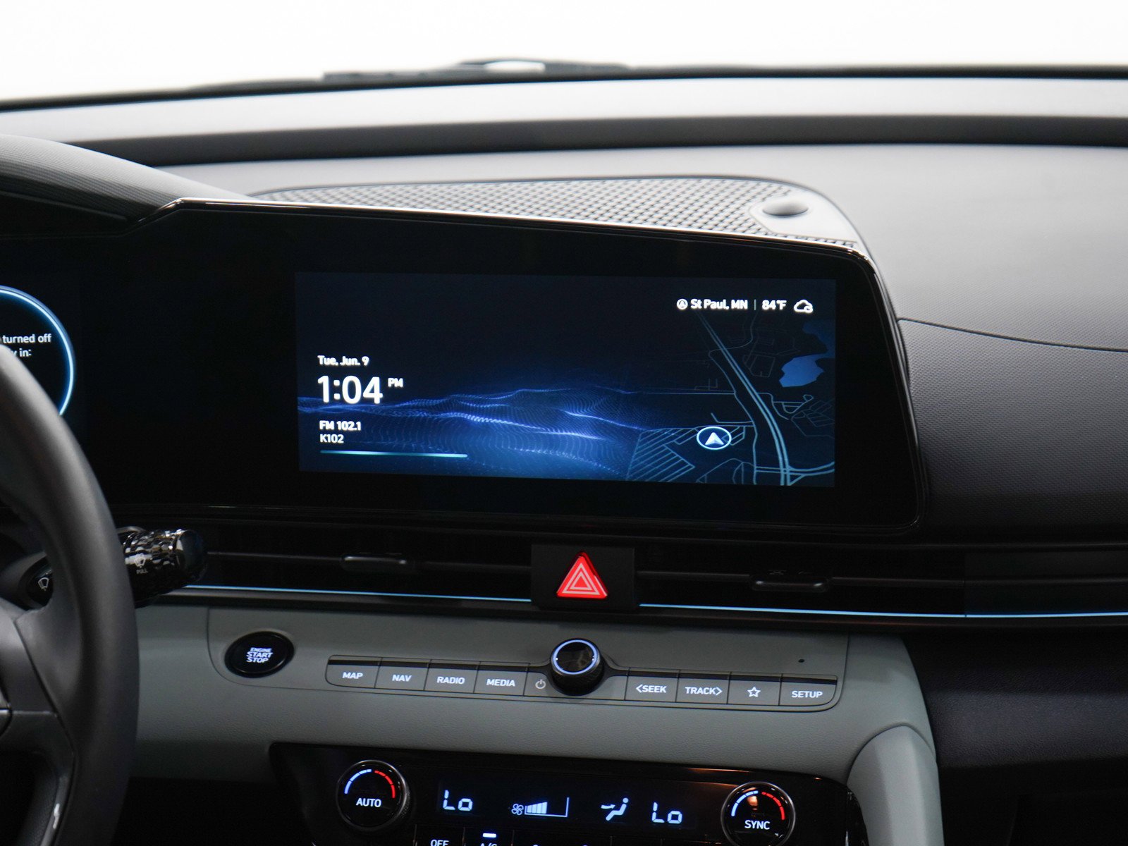 Certified Used 2025 Ecotronic Gray Hyundai Limited DCT image 15