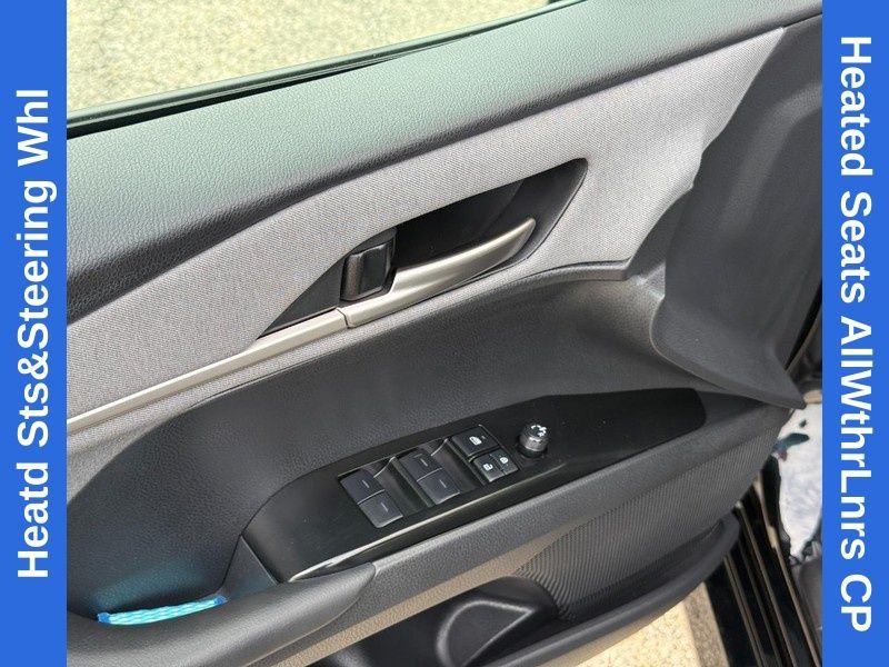 Used 2025 Midnight Black Metallic Toyota LE image 17