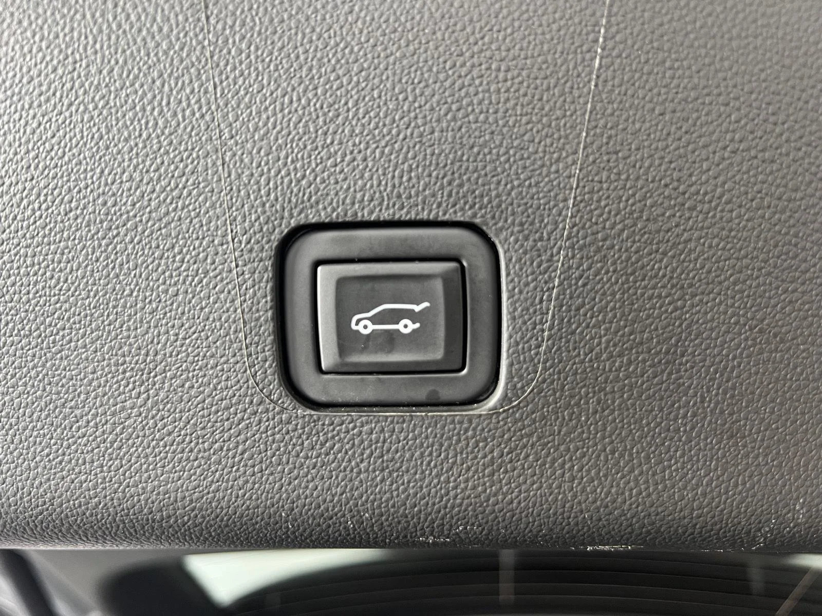 Used 2023 Sterling Gray Metallic Chevrolet LT Cloth image 22