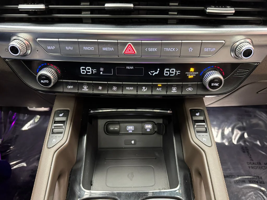 Certified Used 2021 White Pearl Kia SX image 20