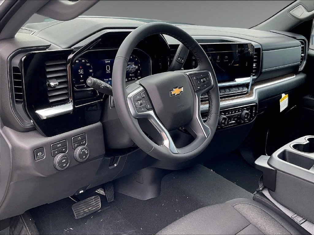 2026 Chevrolet Silverado 1500 LT - Photo 9