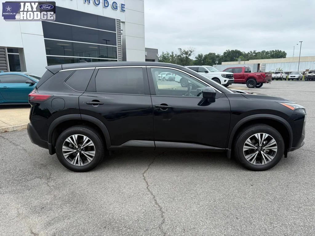 Used 2023 Black Nissan SV image 8