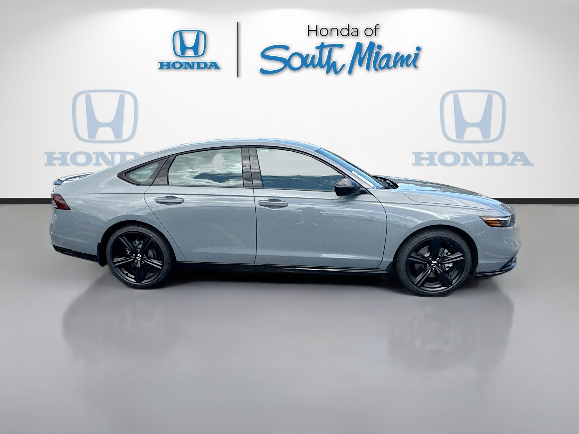 New 2026 Urban Gray Pearl Honda Sport-L image 8