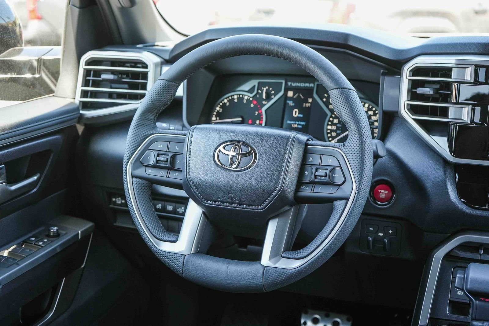 New 2026 Midnight Black Metallic Toyota  SR5 image 15