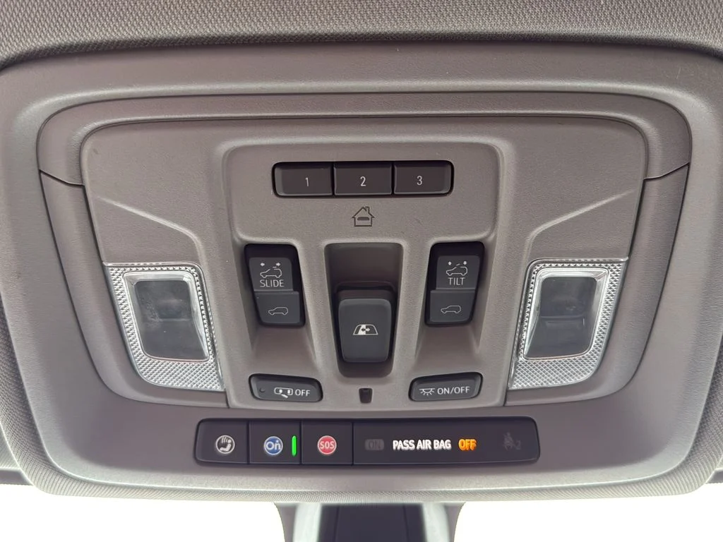 Used 2019 Black Chevrolet LT Trail Boss image 28