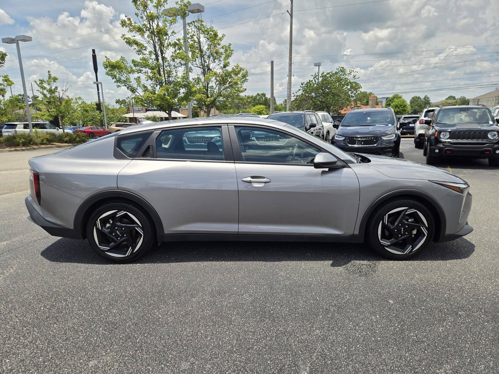 2025 Kia K4 EX - Photo 5