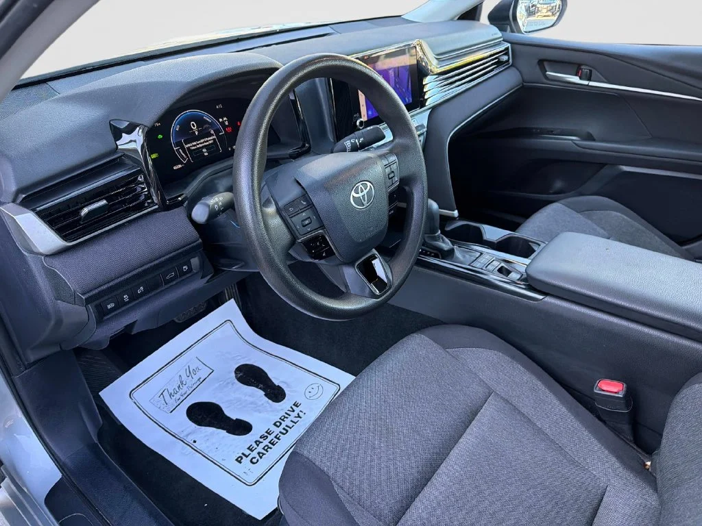 Used 2025 Silver Toyota LE image 22