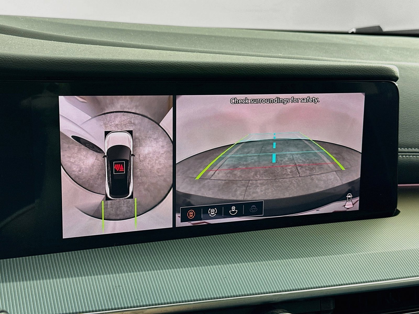 2025 Nissan Murano Platinum - Photo 21