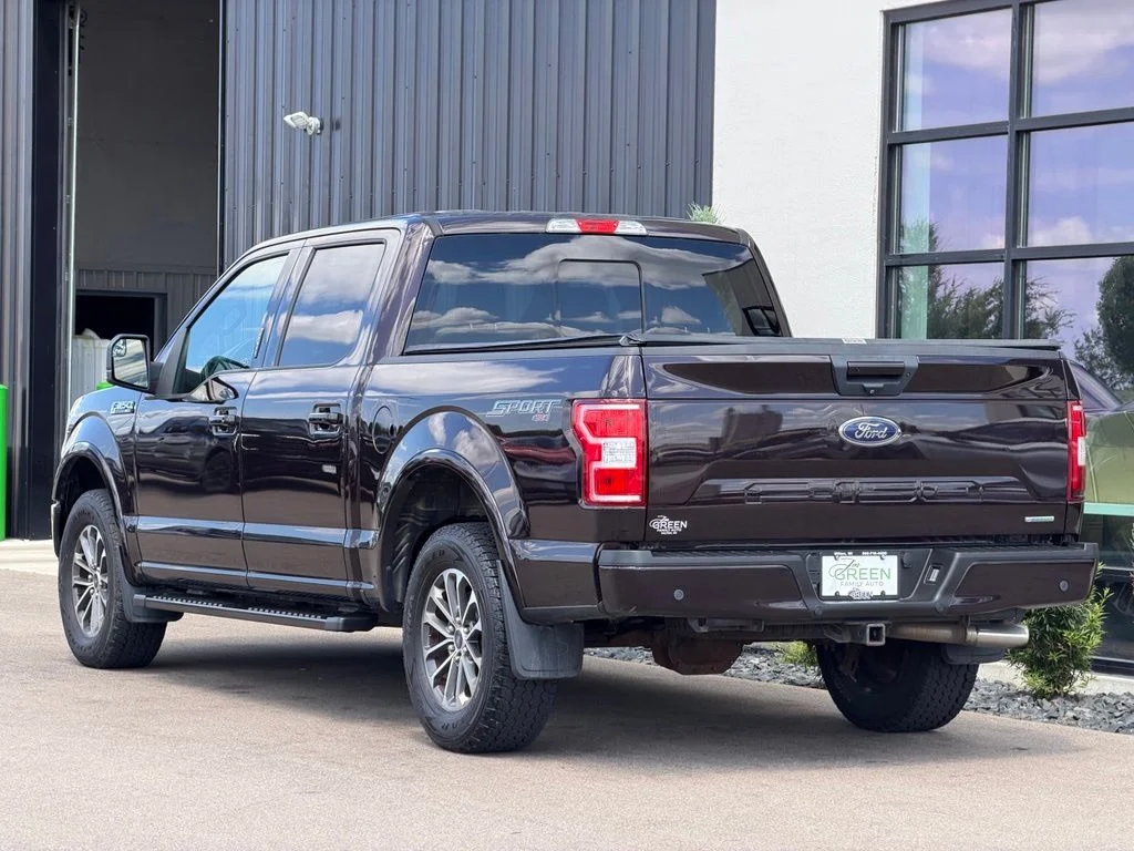 Used 2018  Ford XLT image 3