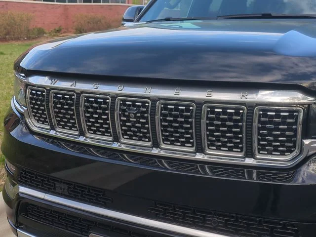 Used 2023 Black Jeep Series II image 24