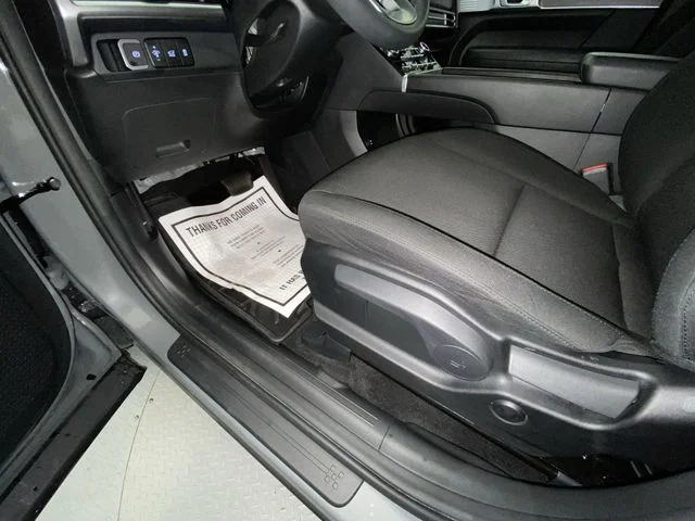 Used 2024 Gray Hyundai SE image 12