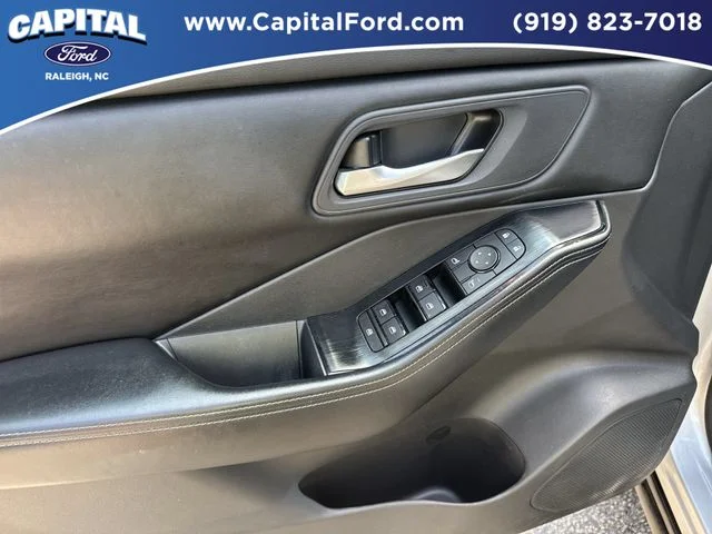 Used 2025 Silver Nissan SV image 20