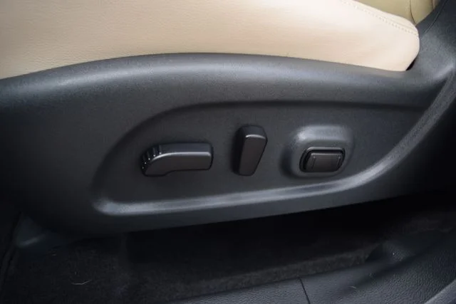 Used 2024 Gray Nissan SL image 20