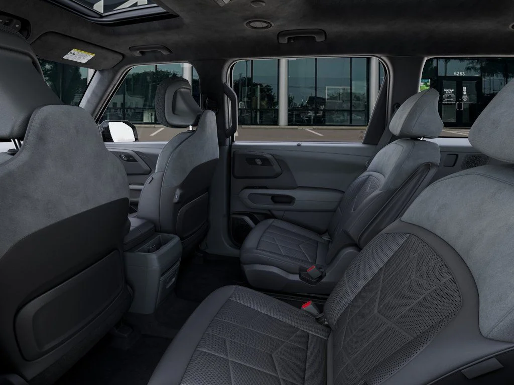 New 2027 Ebony Black Kia X-LINE SX PRESTIGE image 19
