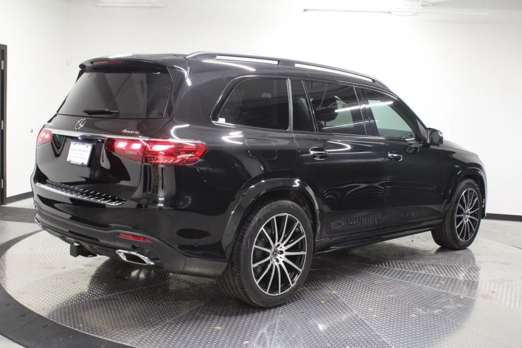 Used 2025 Black Mercedes-Benz GLS 450 image 7