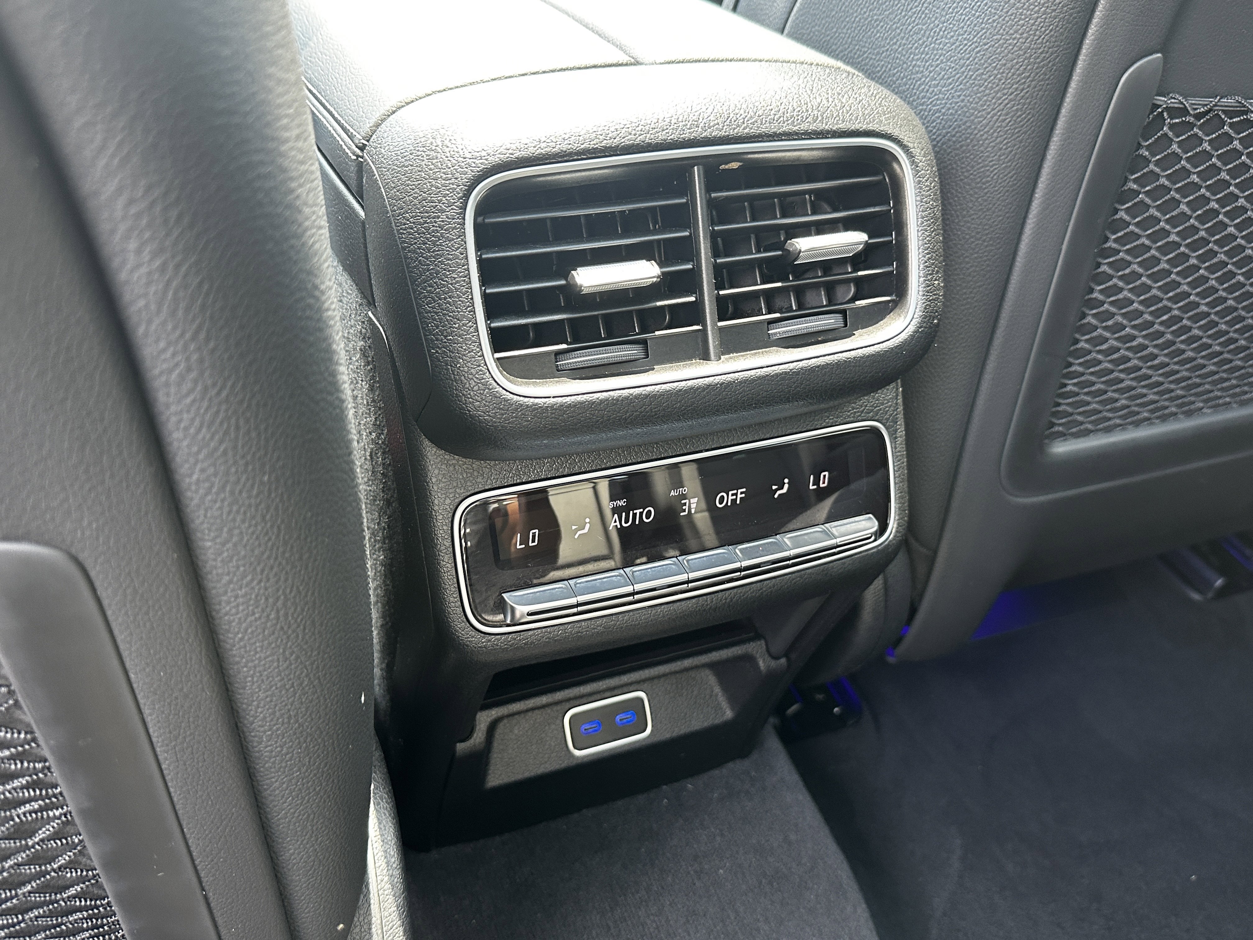 Certified Used 2025 Silver Mercedes-Benz GLS 450 image 27