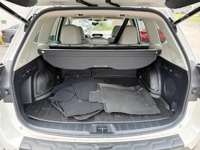 Used 2023 White Subaru Limited image 30