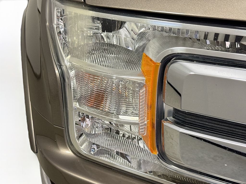 Used 2018 Stone Gray Ford Lariat image 40
