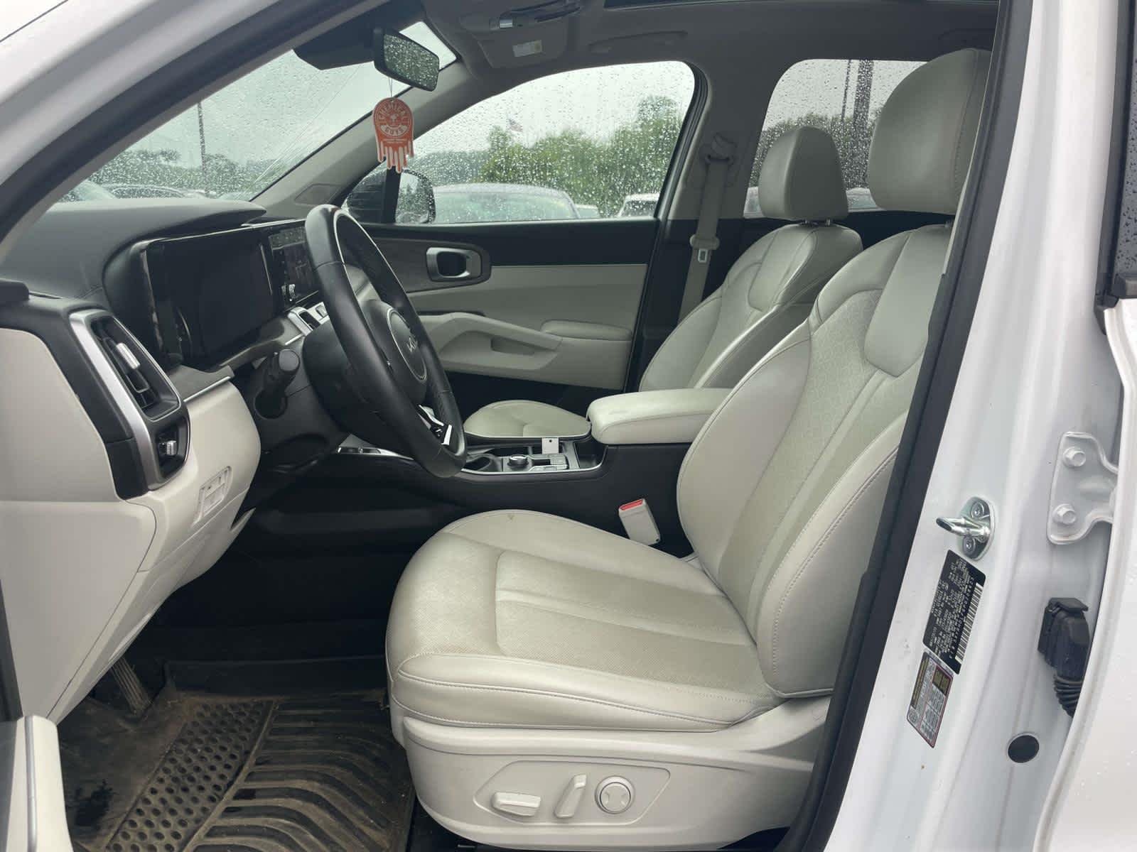 Certified Used 2023 Glacial White Pearl Kia X-Line EX image 20
