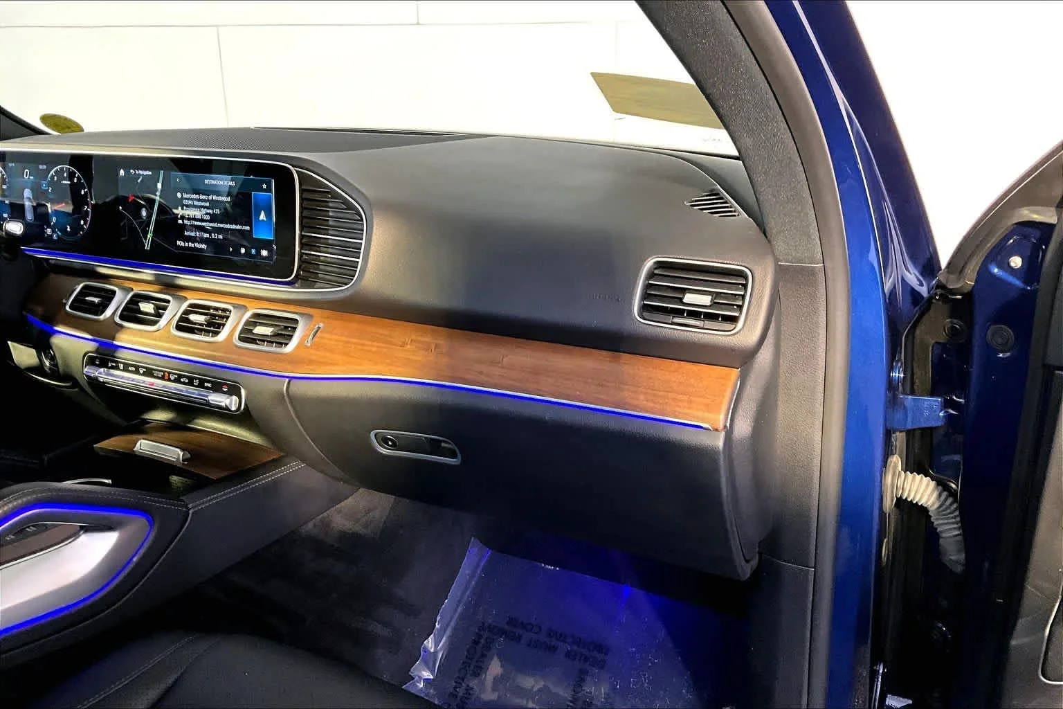 Certified Used 2022 Brilliant Blue Metallic Mercedes-Benz GLE 350 image 36