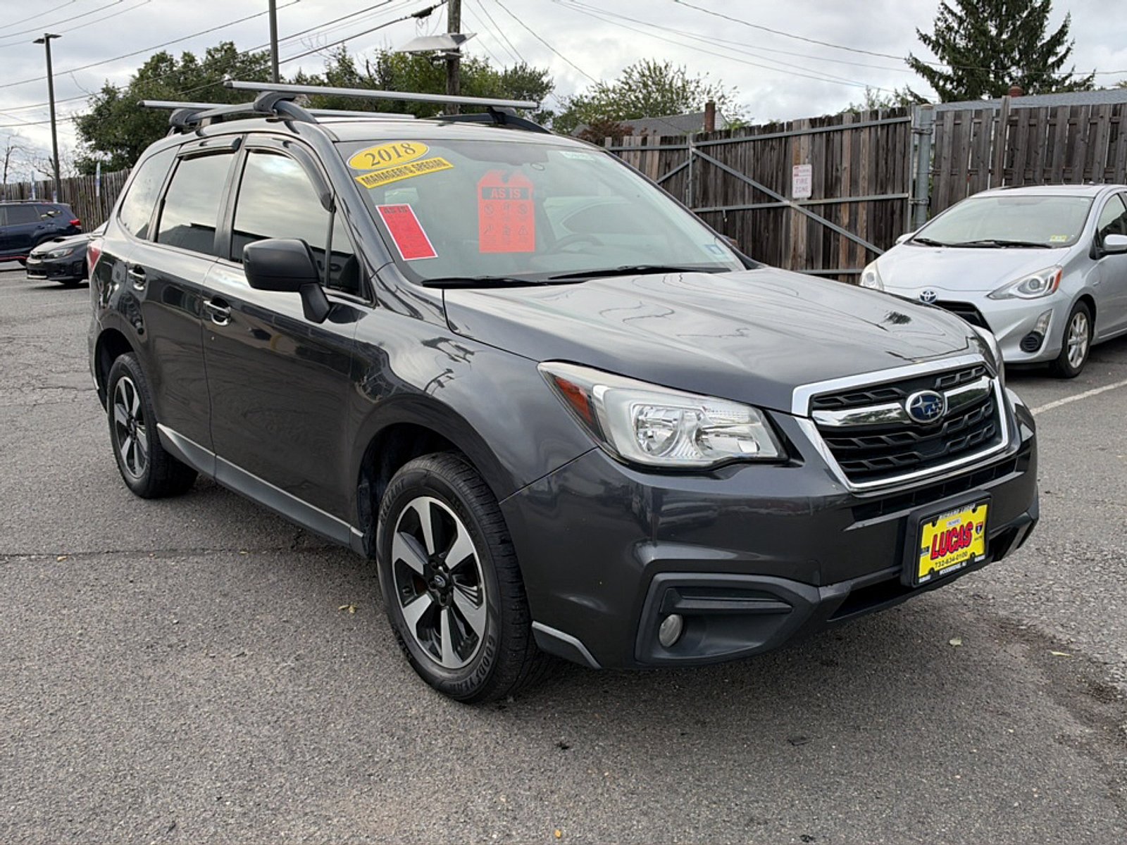 Used 2018 Dark Gray Metallic Subaru 2.5i image 5