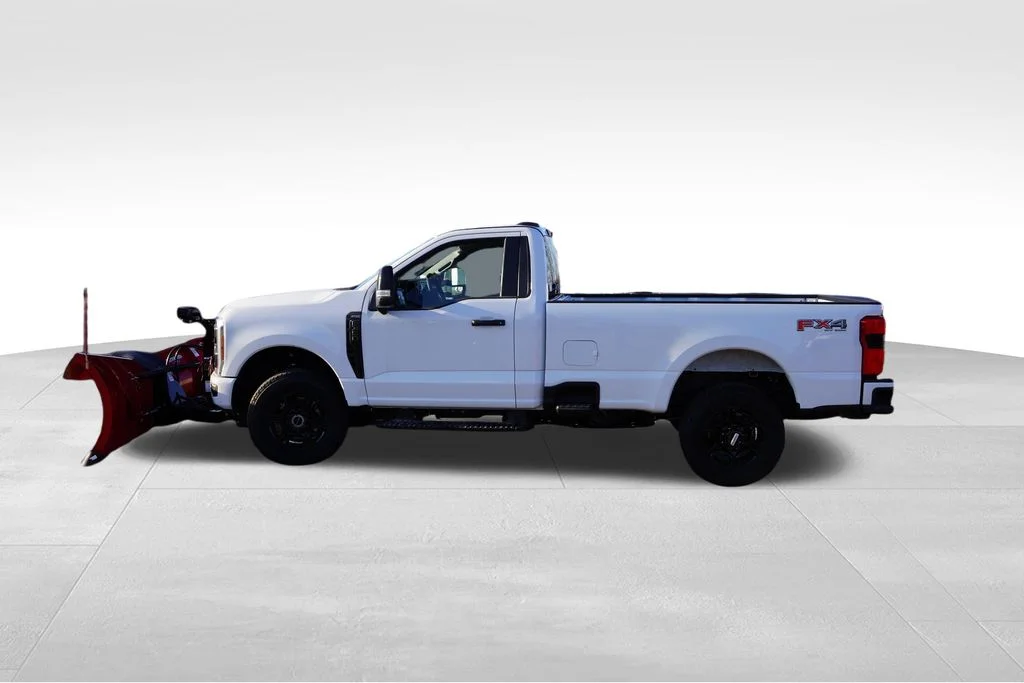 2025 Ford F-350 Super Duty XL - Photo 8