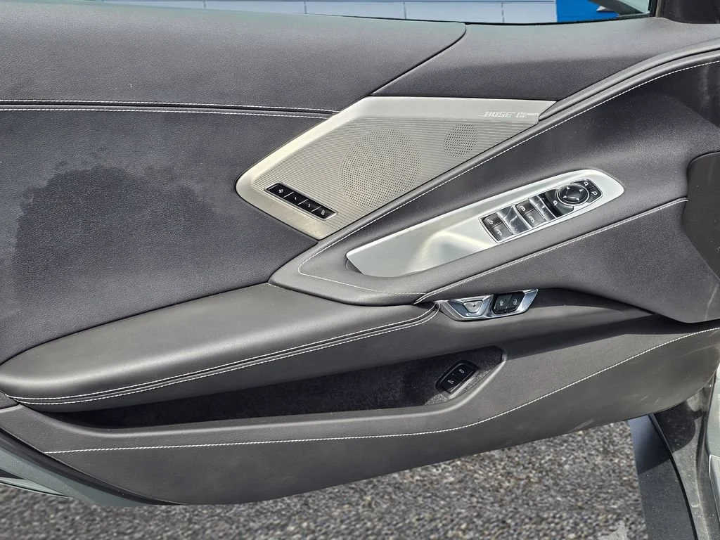 Used 2023 Hypersonic Gray Metallic Chevrolet 2LT image 13