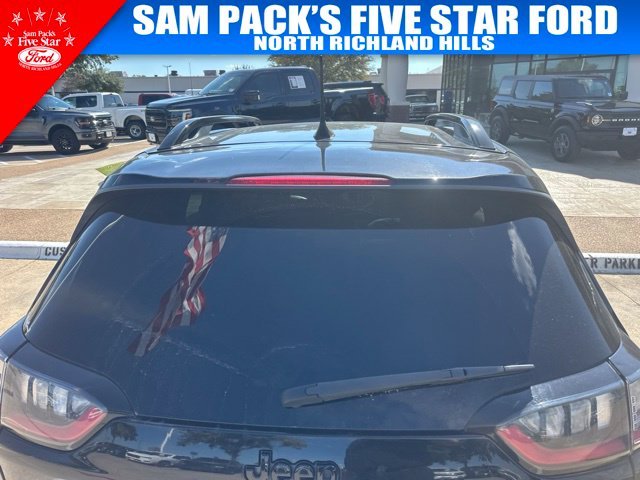 Used 2021 Black Jeep Latitude Plus image 6