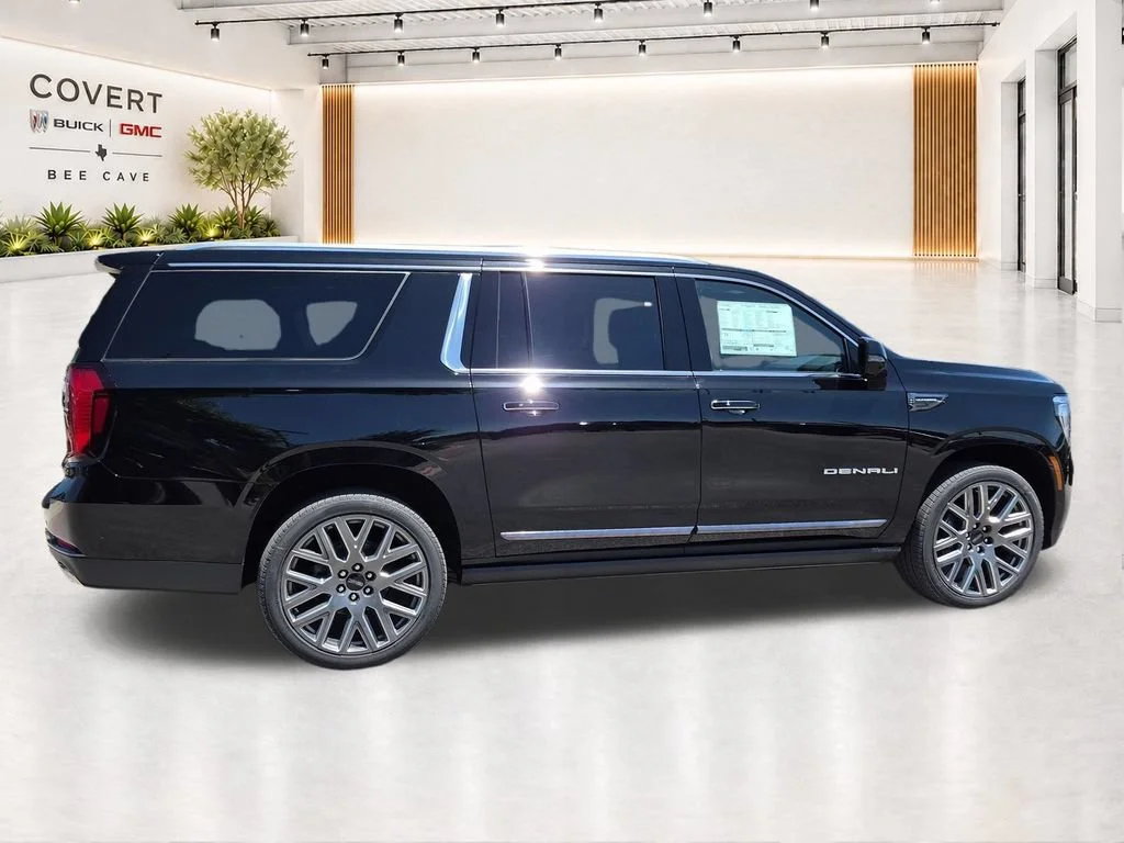 2026 GMC Yukon XL Denali Ultimate - Photo 12