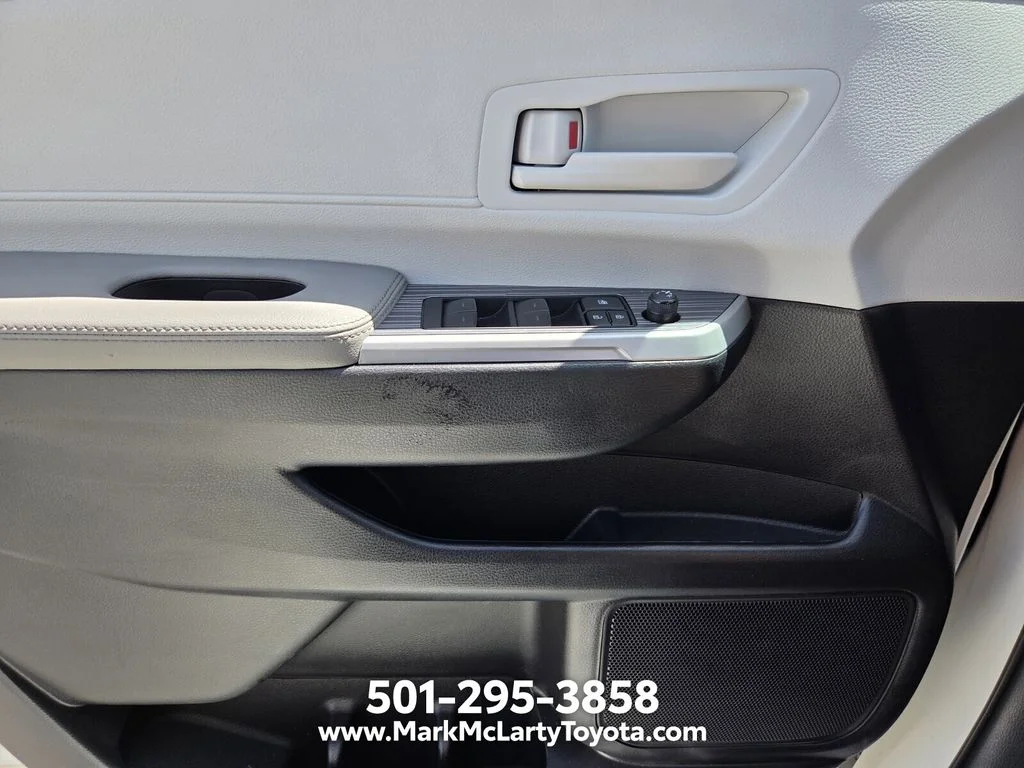 Used 2025 White Toyota LE image 25